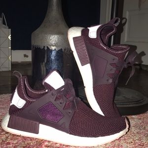 Women's Adidas NMD XR1 size 7 color Burgundy